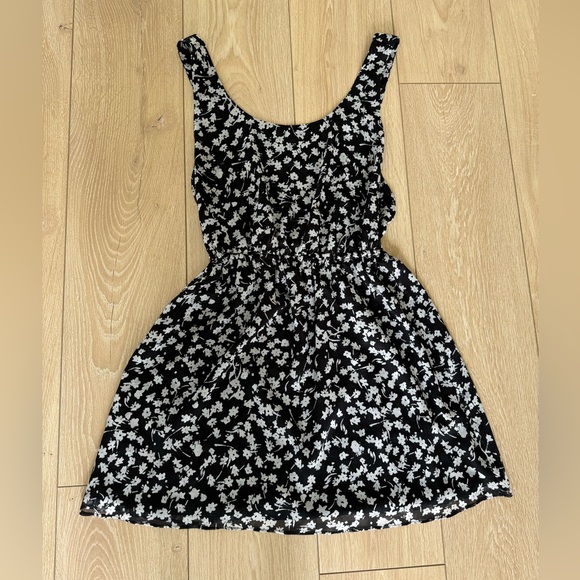 BCBG dress - Picture 1 of 4